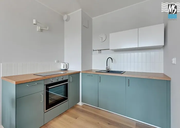 アパート Ms Center Viii *